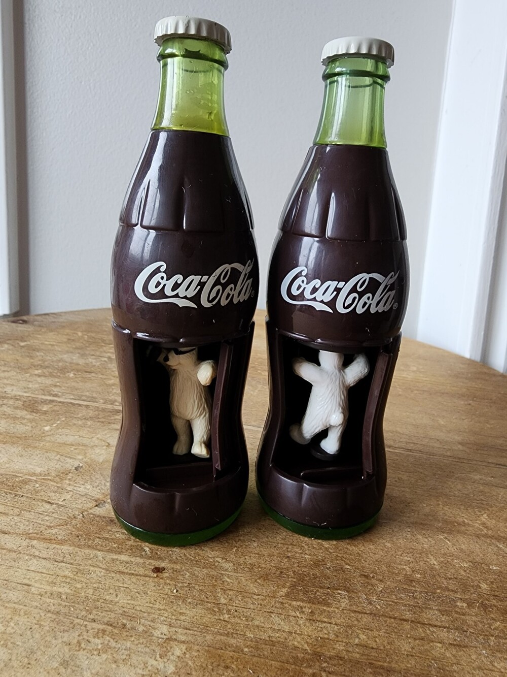 Lot of 2 Coca Cola Burger King 2000 Wind Up Coke Bottle Spinning Polar Bear Y2K